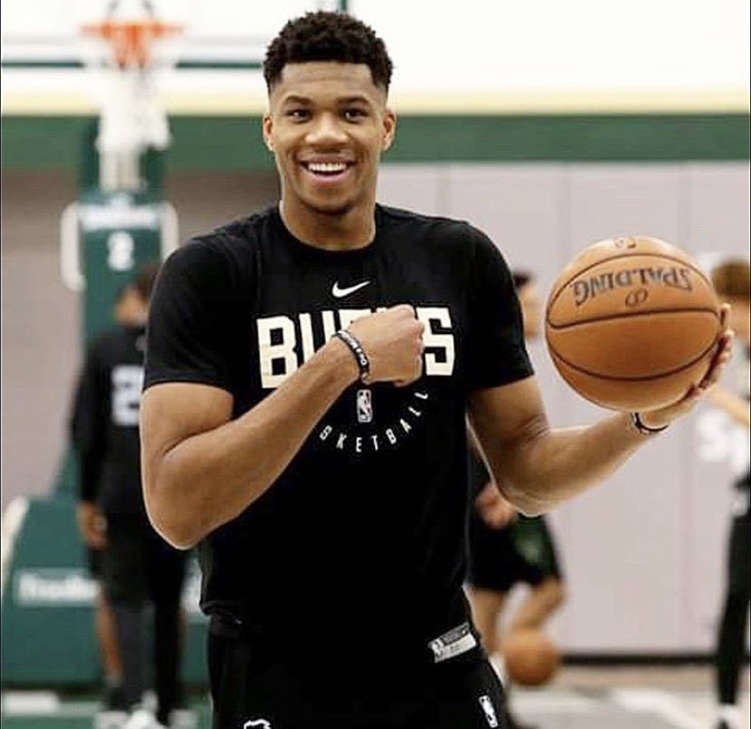 并获得缓刑 并获得缓刑